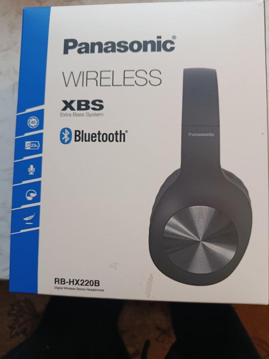 Нові навушники Panasonic RB-HX220B, бездротові