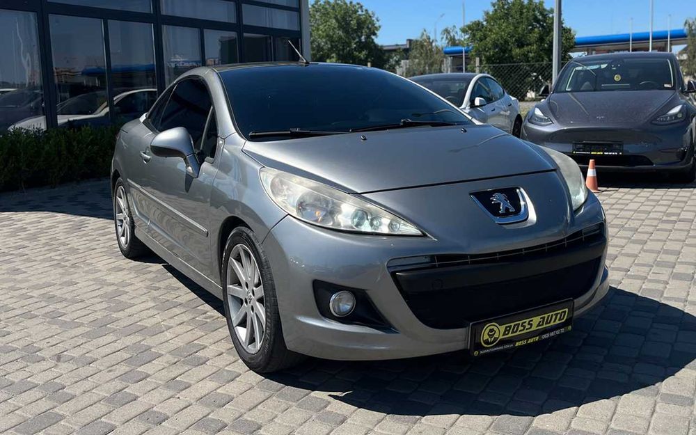 Peugeot 207 2011