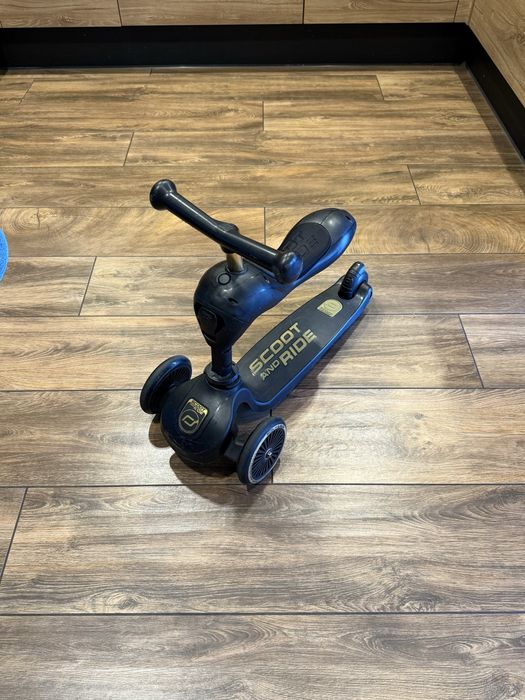 Scoot and ride  czarny 2w1 biegacz hulajnoga dla dziecka