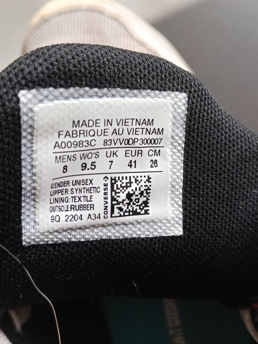 Converse roz. 41