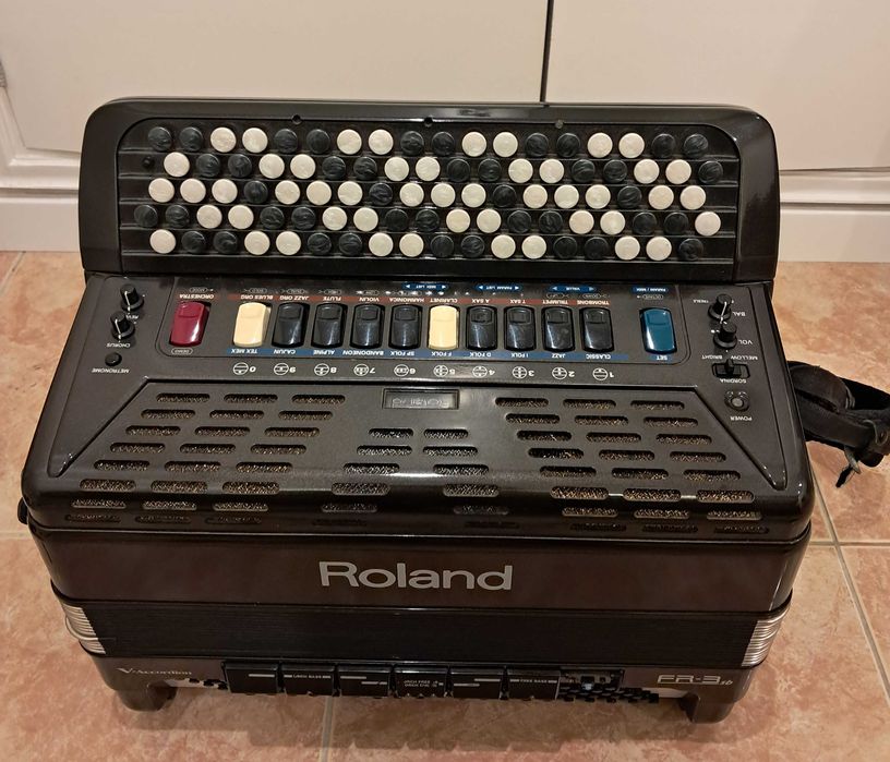 Acordeão digital ROLAND FR3SB