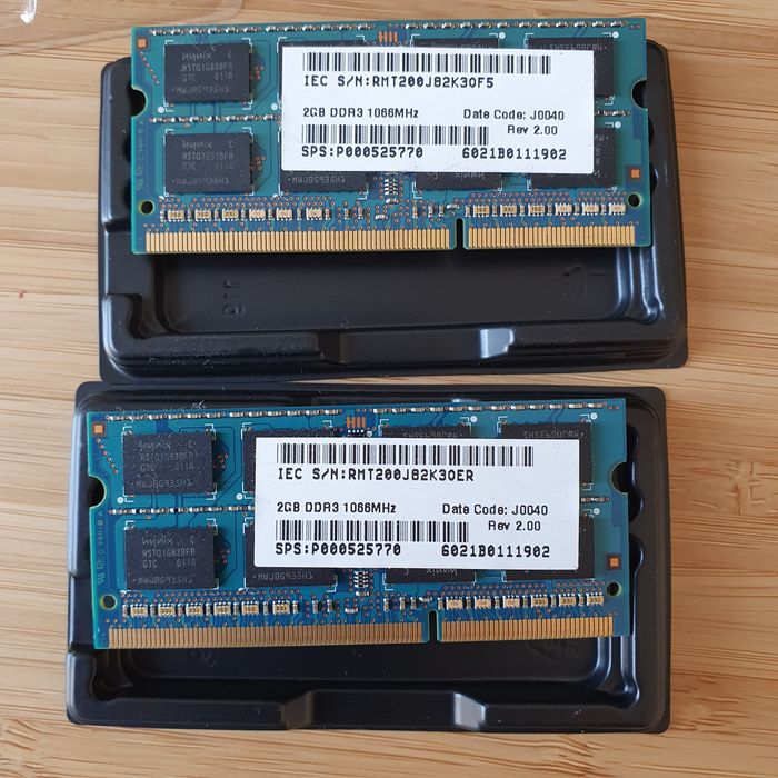 Memoria RAM  2GB  laptop DDR3 1066MHz 8500s