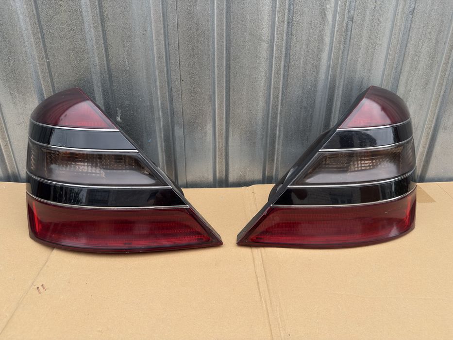 Задний фонарь стоп Mercedes W221