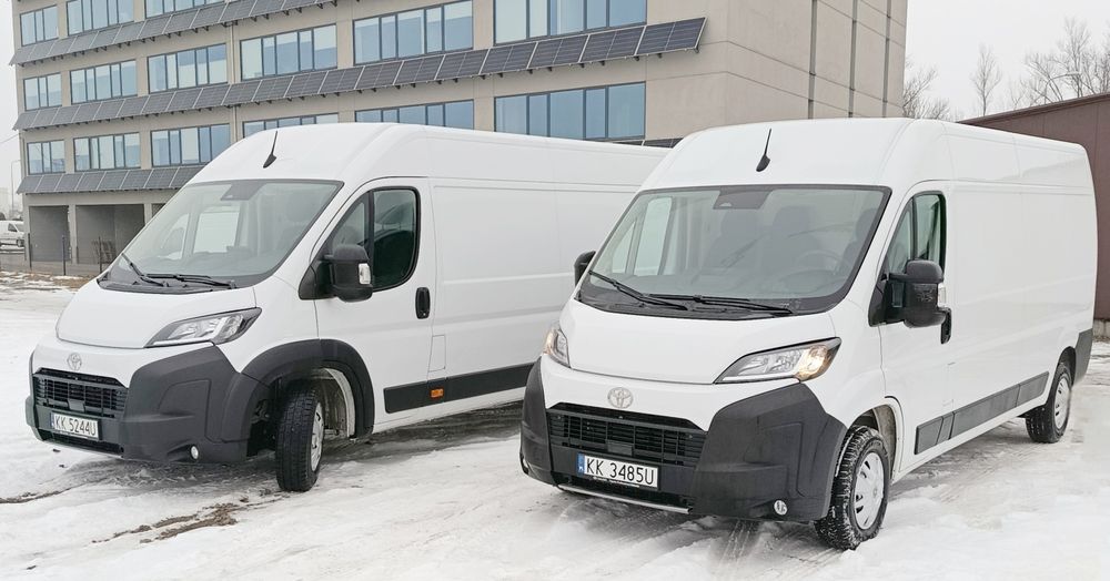 Wynajem wypożyczalnia samochodów dostawczych busów Kraków  od 39 zł