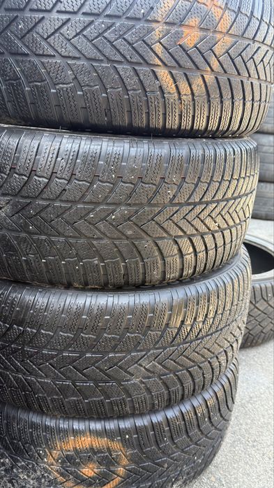235/55/19 Bridgestone Blizak LM 005