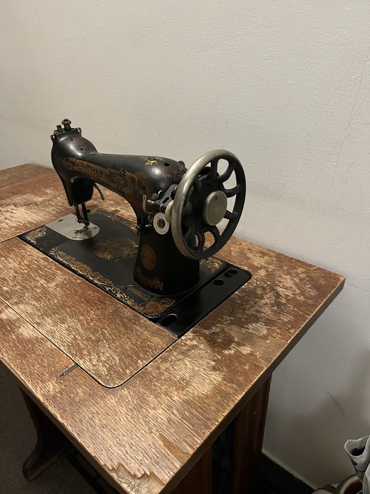 Maquina de costura vintage  singer