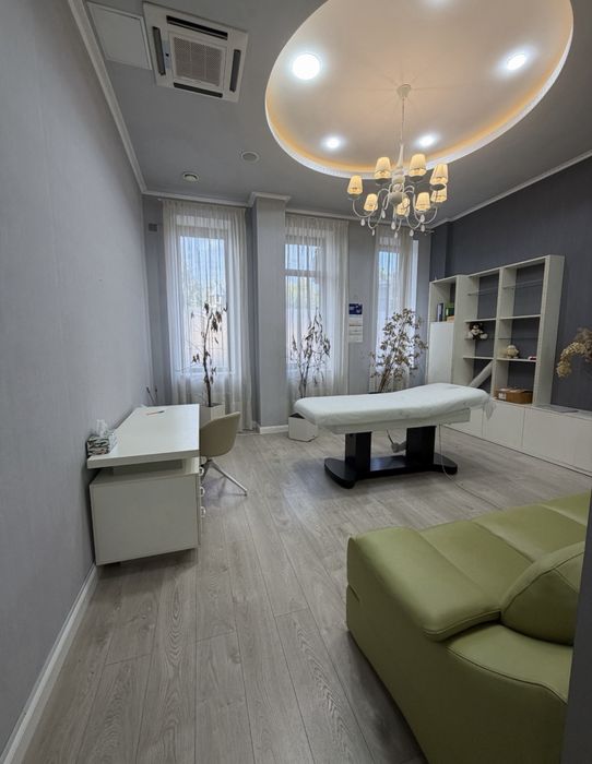 Продажа 113 метров офис салон стоматология, элитный новострой ЖК Бакулина,33 (метро Научная) парковка