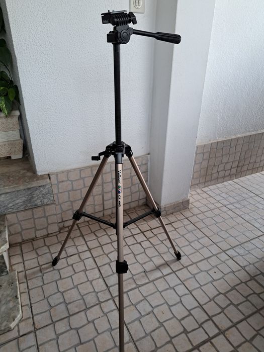 Tripé para maquina fotográfica