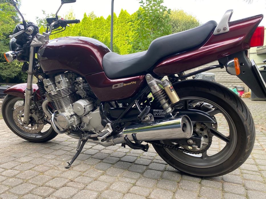 Honda Seven Fifty CB 750 ZAMIANA