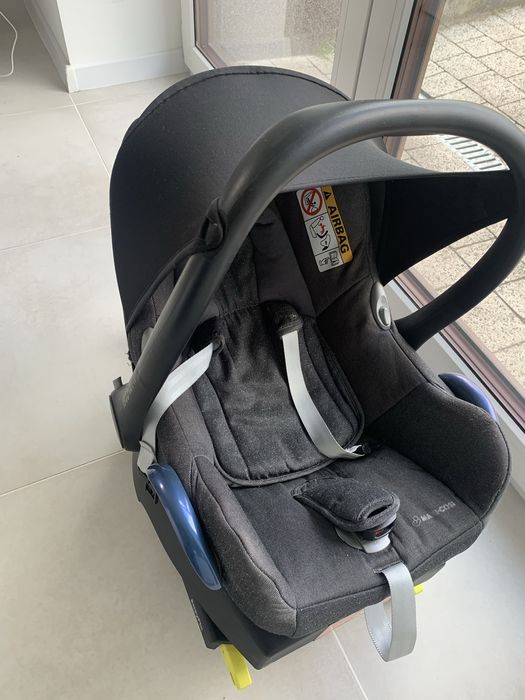 Maxi-Cosi CabrioFix + baza EasyFix ISOFIX + lusterko BeSafe