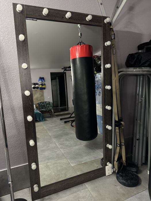 Продам дзеркало для дому, або салону