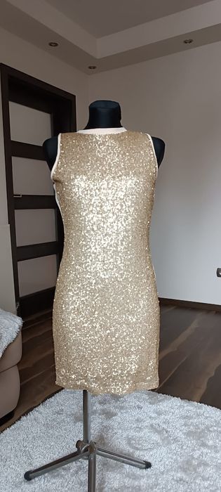Złota sukienka cekinowa S/M