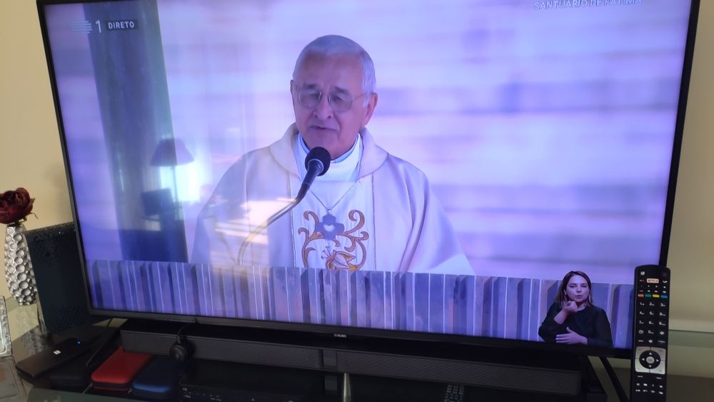 TV led 4k Kubo 49 imaculada