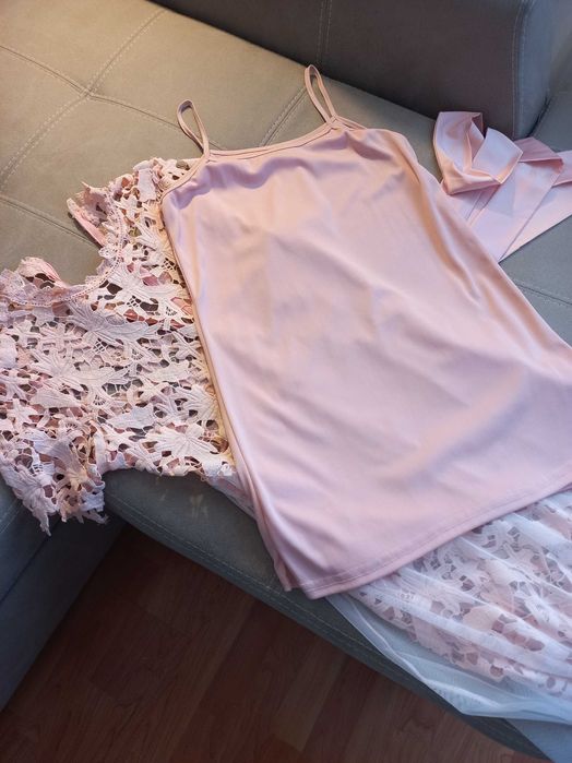 Пудрова гіпюрова святкова випускна сукня\плаття