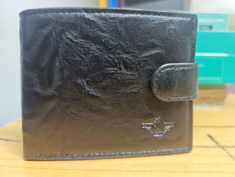 Carteira masculina - nova sem uso