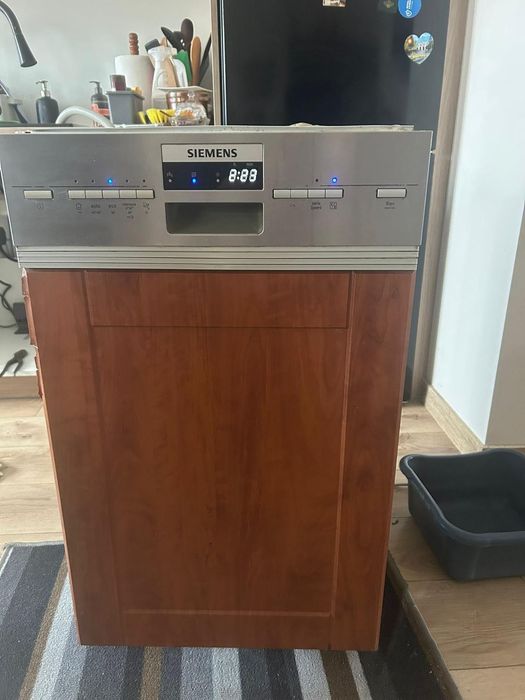 Zmywarka Siemens 45 cm do zabudowy SR55M53IEU – sprawna