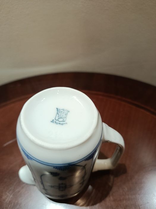 Śliczny stary mlecznik porcelana Schumann