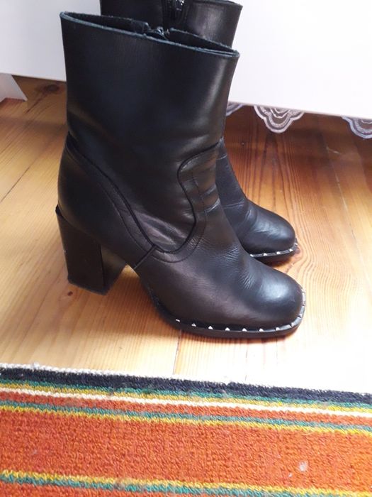 Продам ботиночки, полусапожки