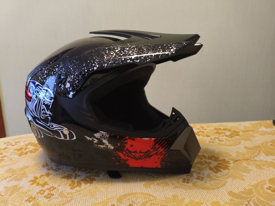 Шлем ендуро мото