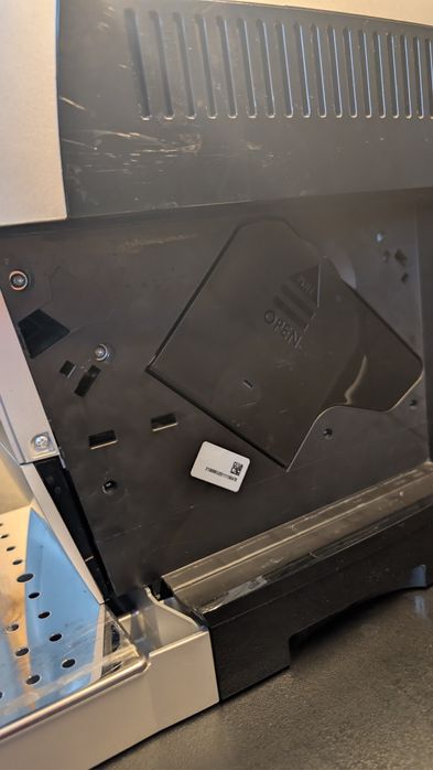 Ekspres DELONGHI Magnifica S ECAM