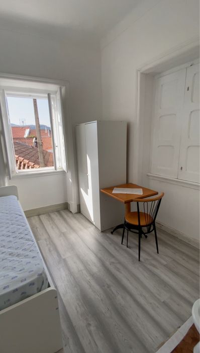 Quarto de solteiro e de casal