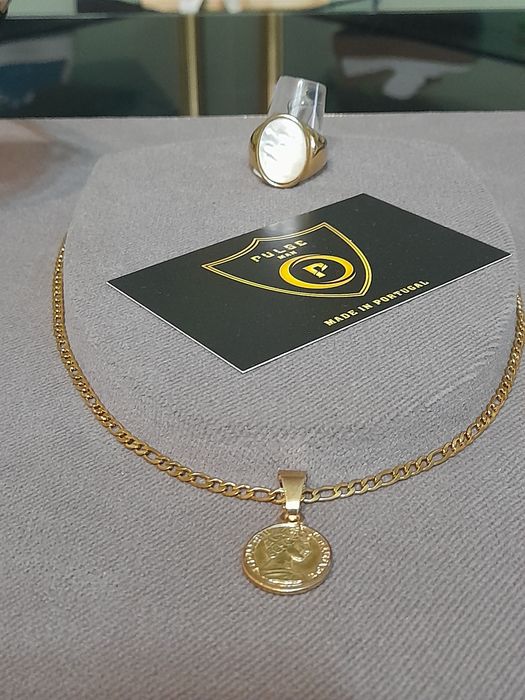 Fio + pulseira + 2aneis+relogio+ oculos