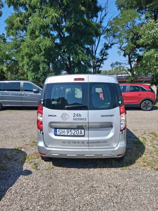 Dacia Dokker 2015 Rezerwacja