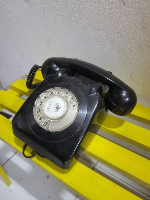 Telefone antigo de disco