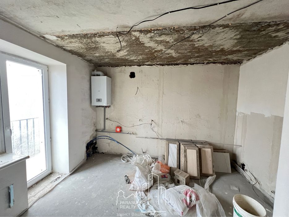 Продам затишну 2-кімнатну квартиру поряд з центром міста!