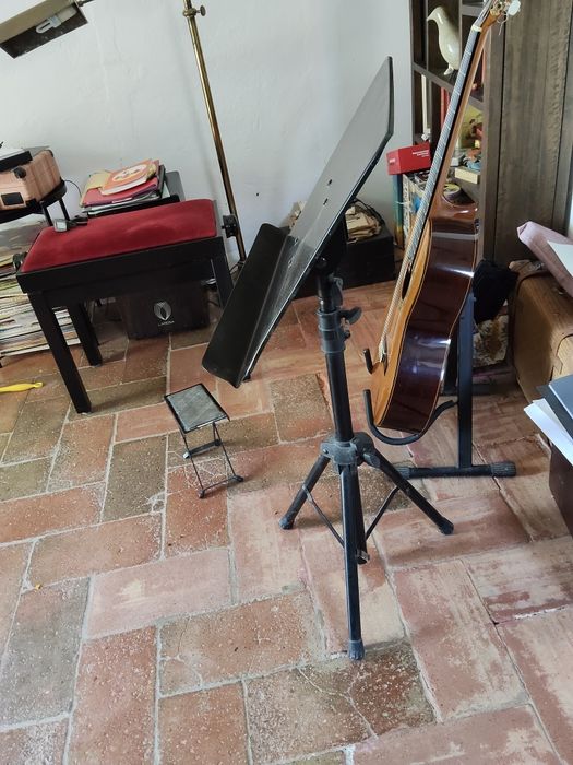 Estante música/guitarra partituras