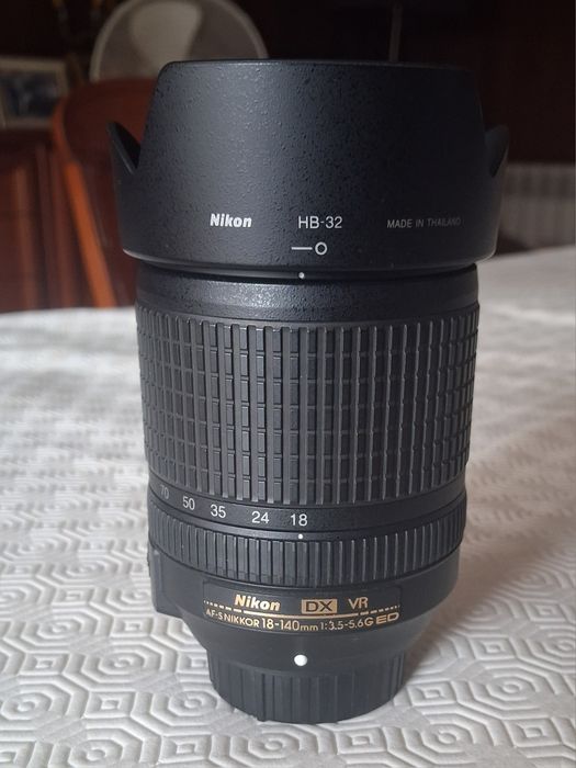 Lente Nikon 18-140mm