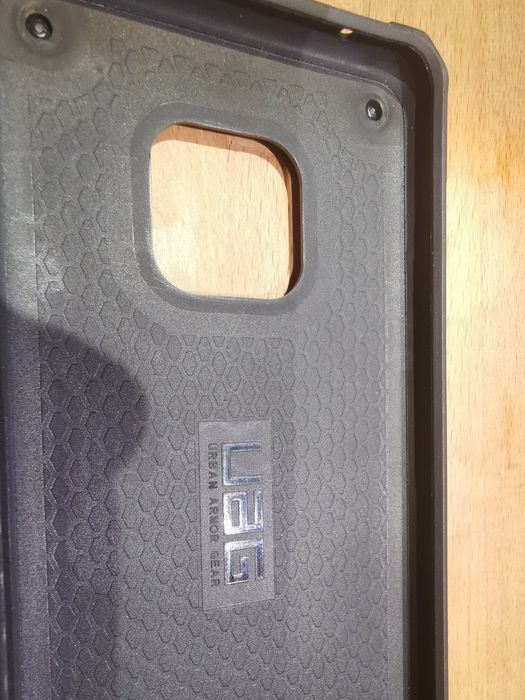 Capa UAG Huawei mate 20 pro
