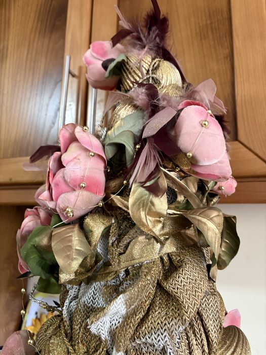 Jarro de flores artificiais