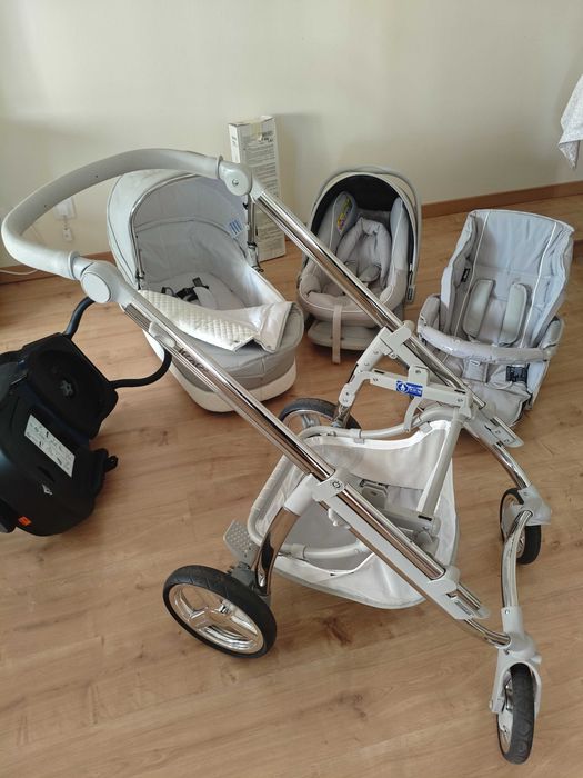 Carrinho Bébécar Ip-Op XL (Modelo 2022) + Ovo Easymaxi basic + Base Isofix