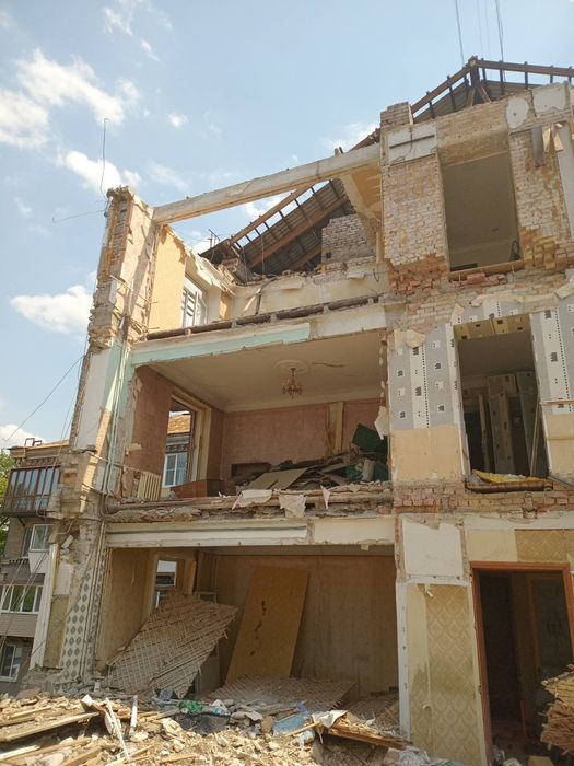 Добрый день занимаюсь демонтажом любой сложности