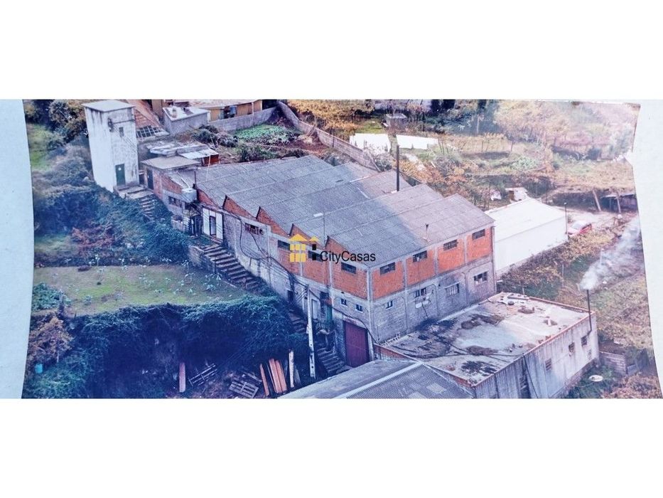 Instalações Industriais em Vilela, Paredes