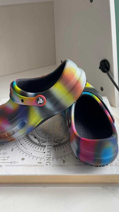 Crocs klapki chodaki kolorowe 38