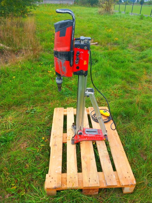 Hilti DD 200 ze statywem, malo uzywana