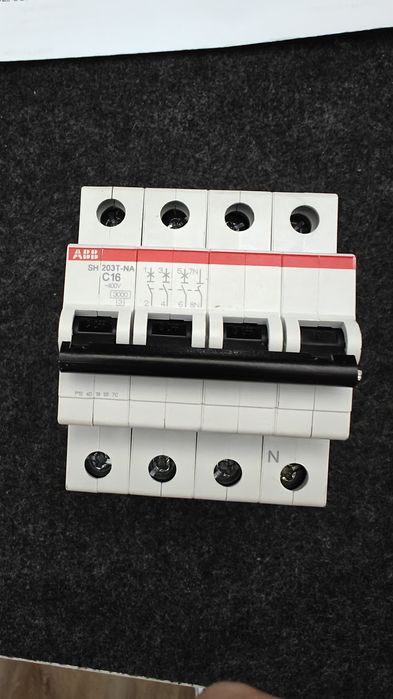 Material eléctrico ABB