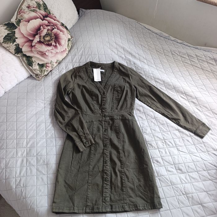 NOWA Sukienka 38, Reserved