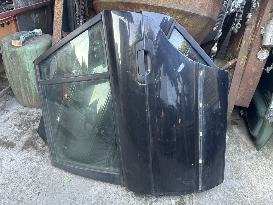 Tylne drzwi bmw e34 kombi