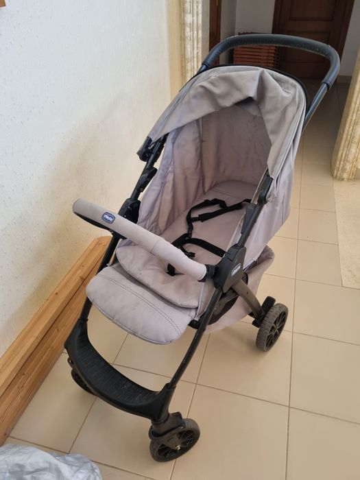 Ovinho bebé +carrinho+base auto chico