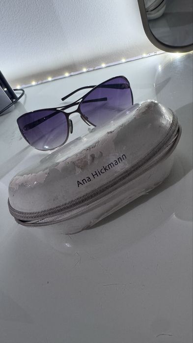 Óculos de Sol Ana Hickmann – Lentes Roxas com Caixa