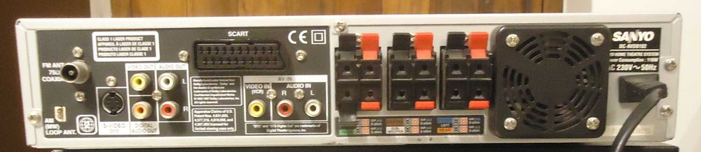 Gira-discos Philips + CD Player Pioneer + DVD Sanyo