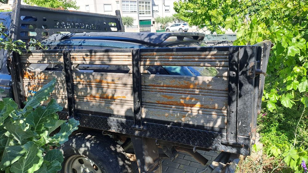 Mazda b2500  4x4