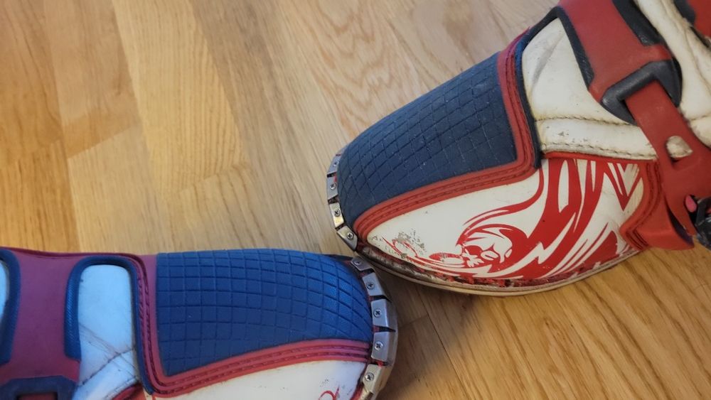 fox m 11. 45 r  мотоботи