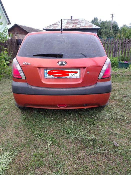 Kia rio звичайний продаж