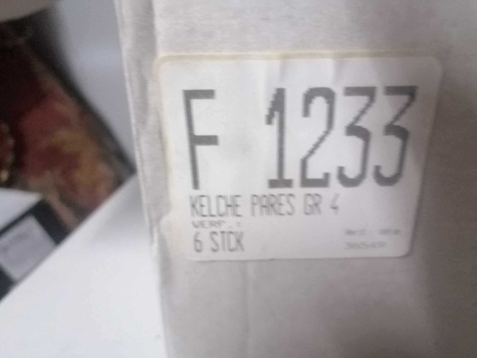 Serviço copos de cristal completo, sem uso (ainda em caixas)