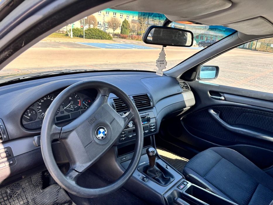 Fotele i boczki BMW e46
