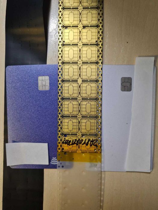 Чипи Security & Chip Card ICs SLE 66C42P Infineon technologies,Germany